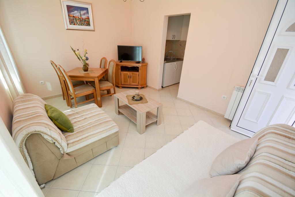 קוטור Apartments Jovanovic מראה חיצוני תמונה