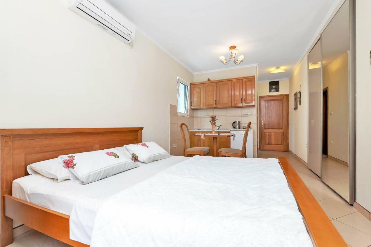 קוטור Apartments Jovanovic מראה חיצוני תמונה